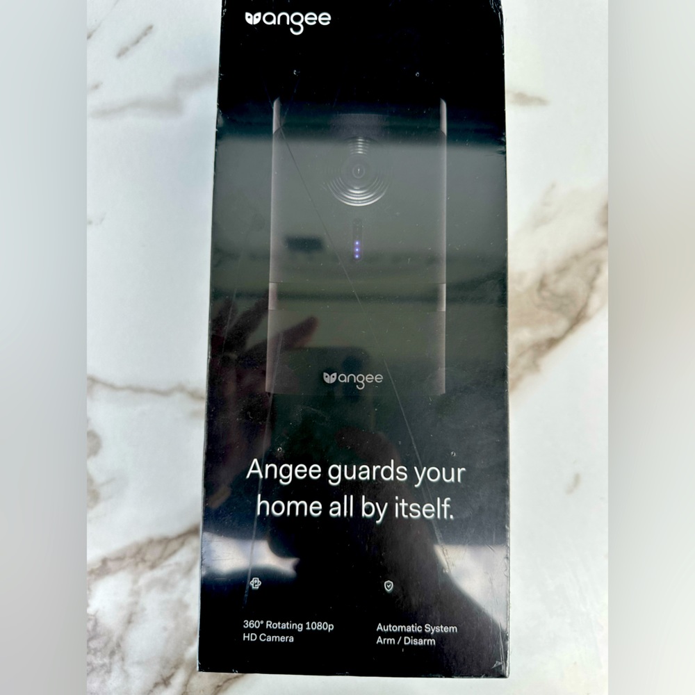 Angee Smart Home Security System Bundle New in Sealed box